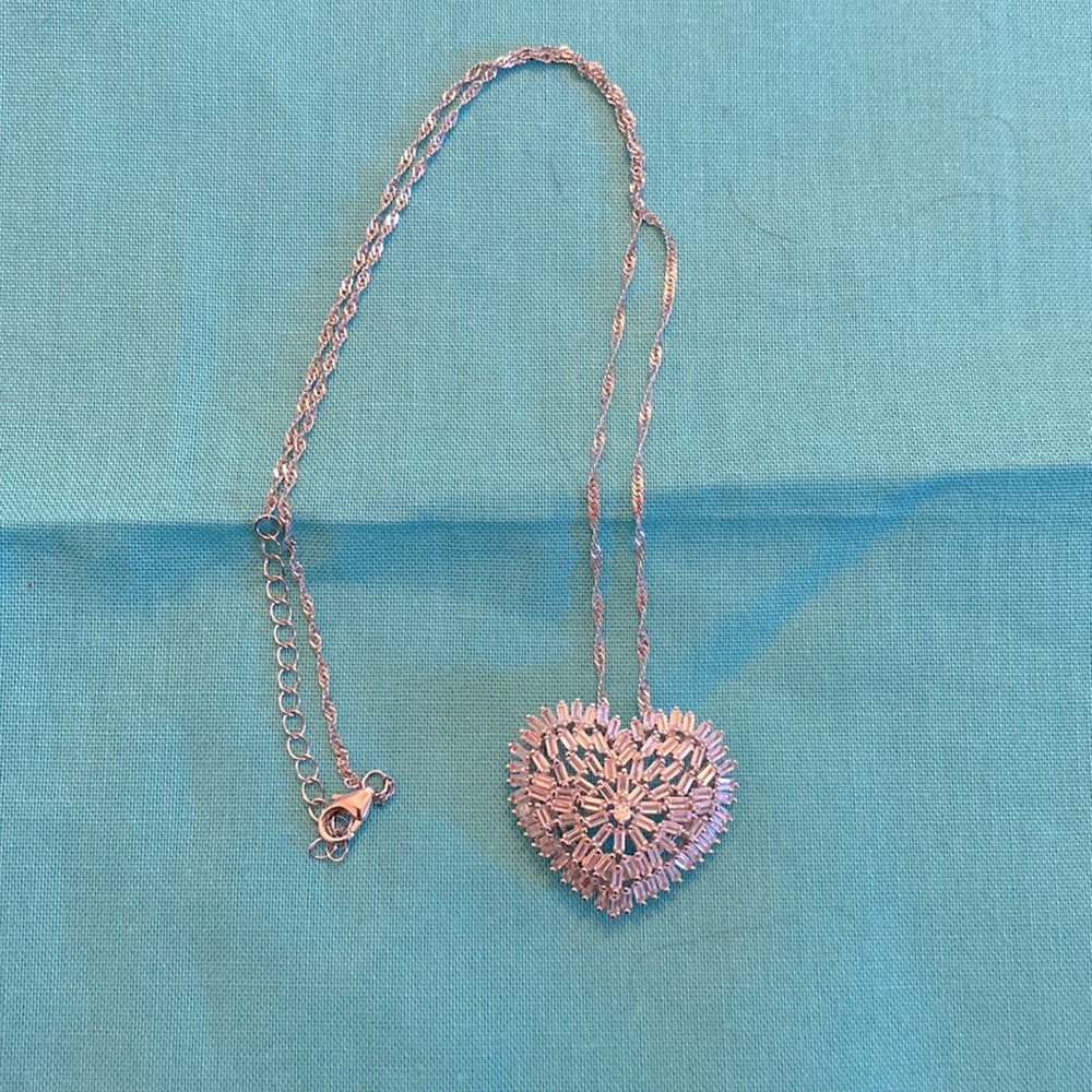 Art deco heart set